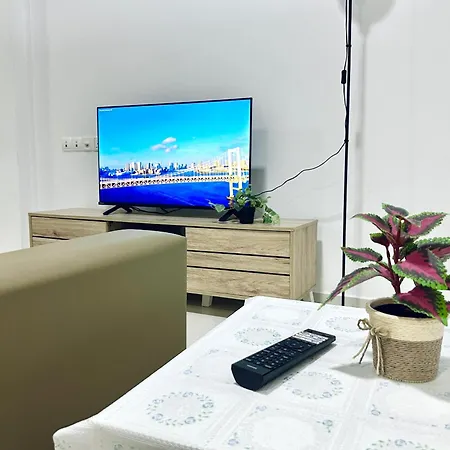 Fabulous Airport 2Br Suite# Straits Intl# Msg Chair Bayan Lepas Exterior photo