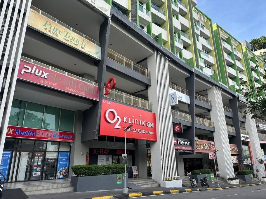 Fabulous Airport 2br Suite# Straits Intl# Msg Chair Bayan Lepas